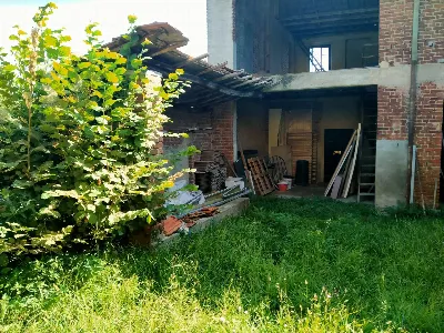 Rustico/Casale in vendita a Sumirago - foto 2