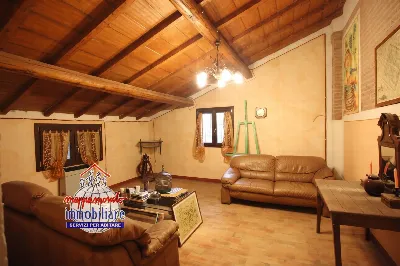 Casa Indipendente in vendita a Crevalcore - foto 2