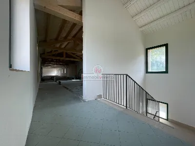 Palazzo/Stabile in vendita a Lonigo - foto 8
