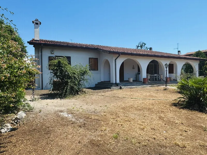 Villa in vendita a Roma, Trigoria, Castel Romano - foto 1