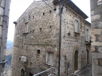 Casa Indipendente in vendita a Fresagrandi... - foto 1