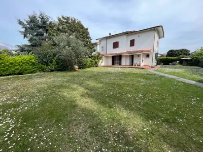 Casa Indipendente in vendita a Seravezza - foto 3