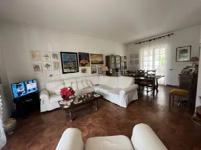 Casa Indipendente in vendita a Seravezza - foto 8