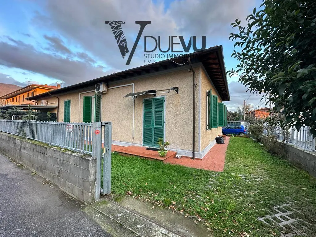 Casa Indipendente in vendita a Pietrasanta - foto 2
