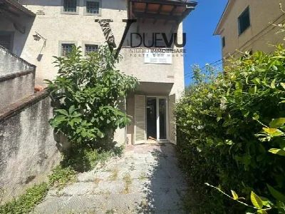 Casa Indipendente in vendita a Seravezza - foto 1
