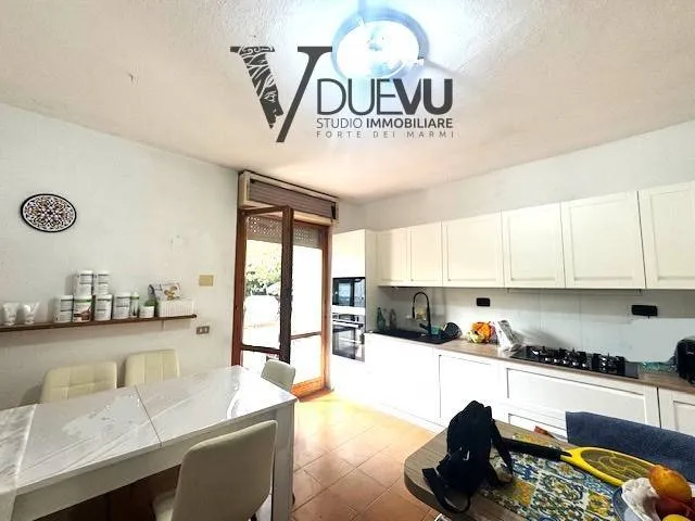 Villa in vendita a Pietrasanta - foto 1