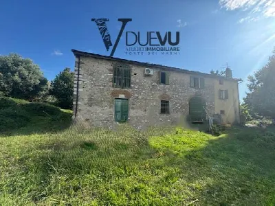 Rustico/Casale in vendita a Pietrasanta - foto 1