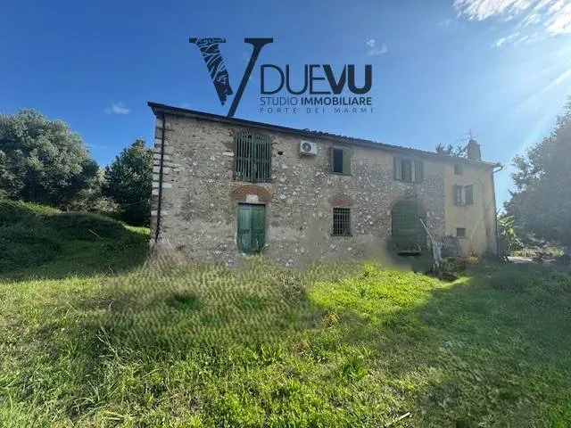 Rustico/Casale in vendita a Pietrasanta - foto 1