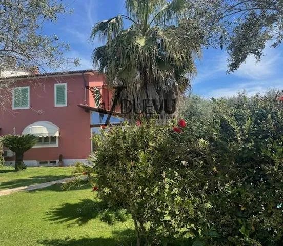 Casa Indipendente in vendita a Seravezza - foto 2
