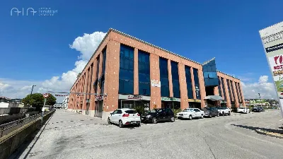Ufficio in vendita a San Benedetto del Tro... - foto 1