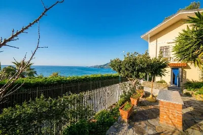 Villa in vendita a Ospedaletti - foto 1