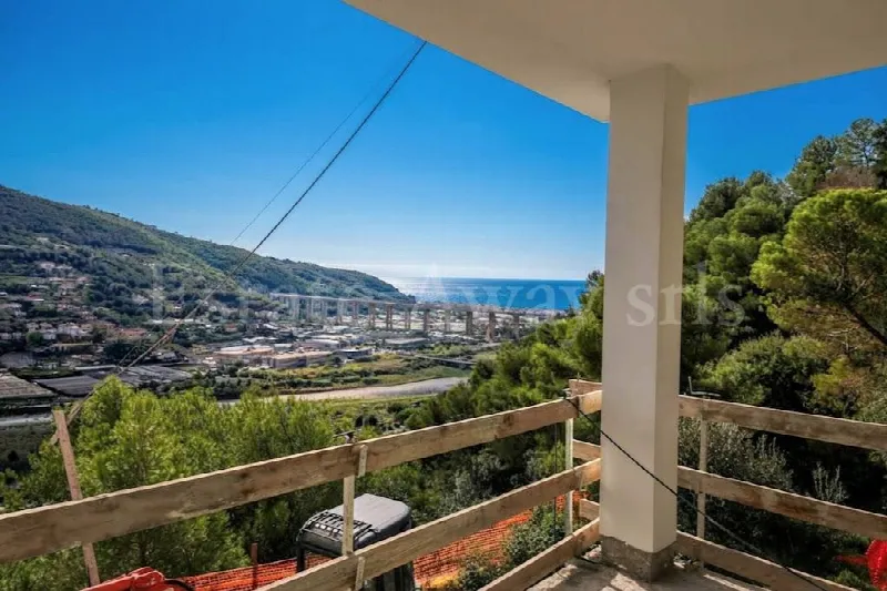 Villa in vendita a Camporosso - foto 1