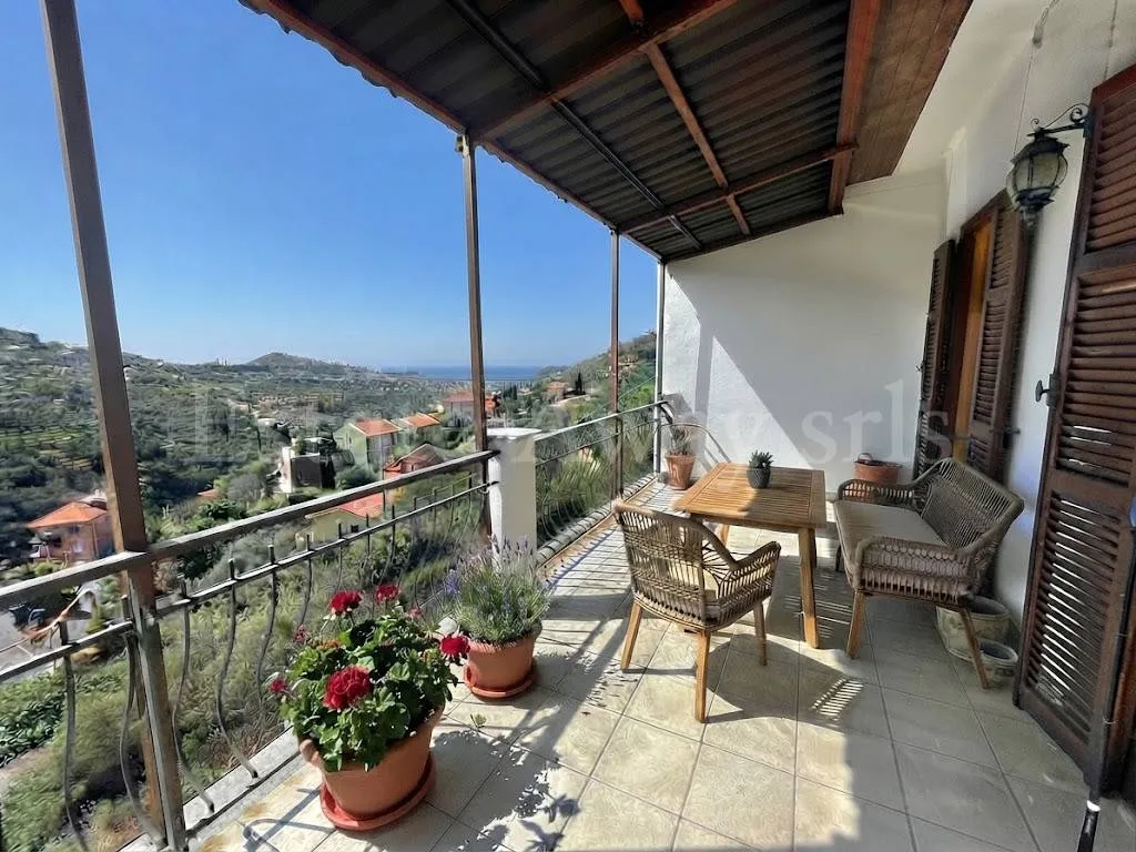 Villa in vendita a Vallebona - foto 2