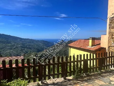 Casa Indipendente a Perinaldo