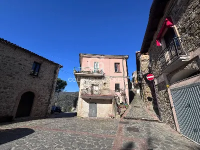 Casa Indipendente in vendita a Lustra - foto 5