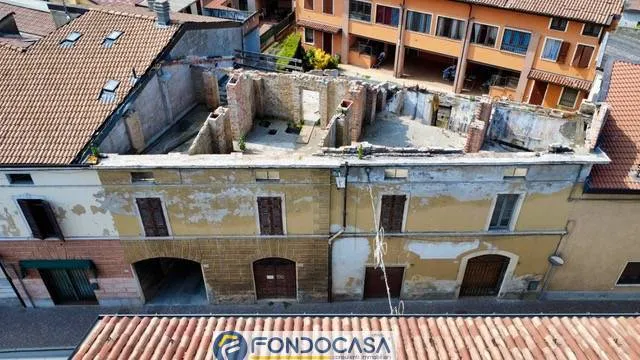 Rustico/Casale in vendita a Lograto - foto 2