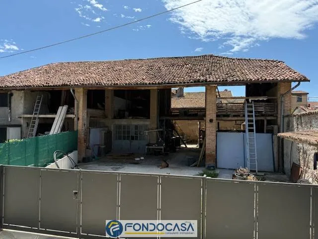 Rustico/Casale in vendita a Lograto - foto 5
