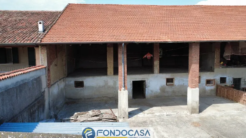 Rustico/Casale in vendita a Berlingo - foto 1
