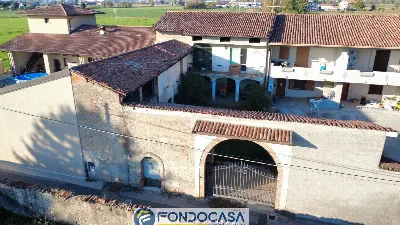 Rustico/Casale a Rovato