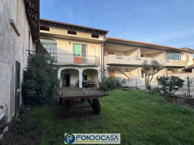 Rustico/Casale in vendita a Rovato - foto 2