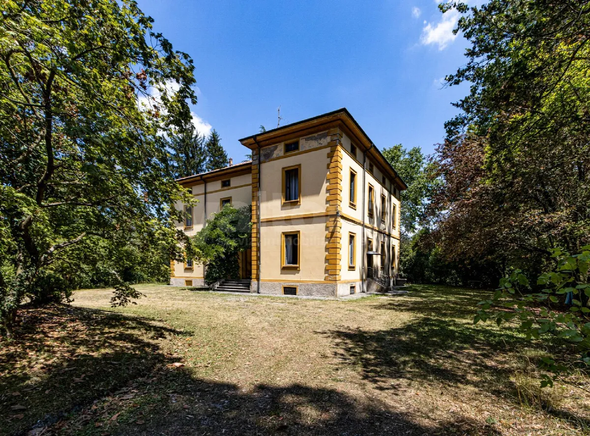 Villa in vendita a Carate Brianza - foto 2