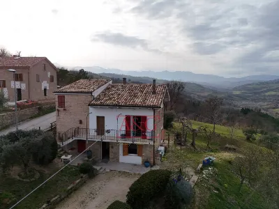 Rustico/Casale in vendita a Monte San Mart... - foto 1
