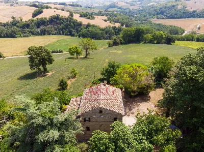 Rustico/Casale in vendita a Belmonte Picen... - foto 3