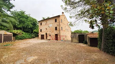 Rustico/Casale in vendita a Belmonte Picen... - foto 5