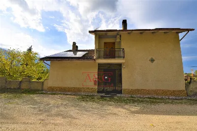 Villa in vendita a Montefortino - foto 6