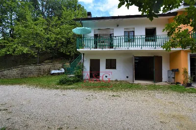 Villa in vendita a Montefalcone Appennino - foto 1
