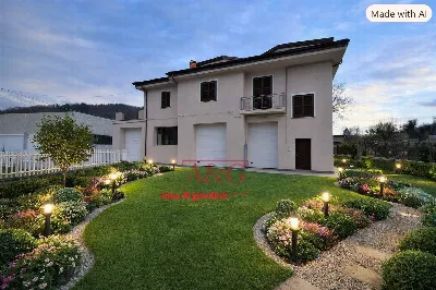Villa in vendita a Amandola - foto 1