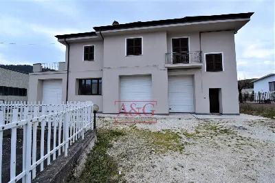 Villa in vendita a Amandola - foto 2