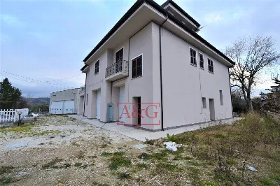Villa in vendita a Amandola - foto 3