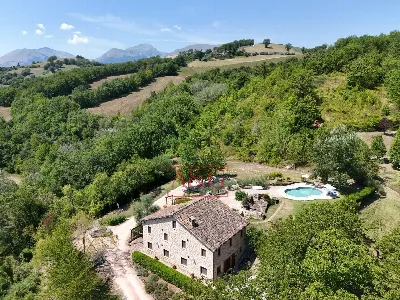 Rustico/Casale a Amandola