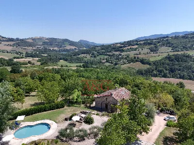 Rustico/Casale in vendita ad Amandola - foto 3