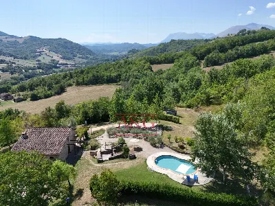 Rustico/Casale in vendita ad Amandola - foto 4