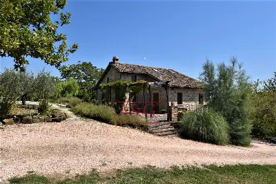 Rustico/Casale in vendita ad Amandola - foto 9
