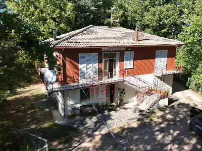 Villa in vendita a Amandola - foto 1
