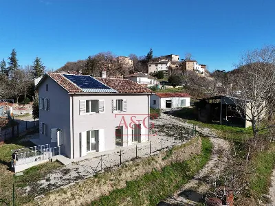 Villa in vendita a San Ginesio - foto 1