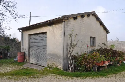Rustico/Casale in vendita a Comunanza - foto 2