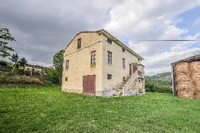 Rustico/Casale in vendita a Montelparo - foto 3