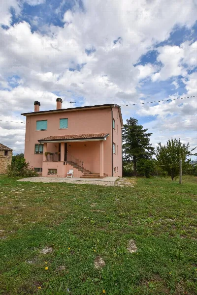 Villa in vendita a Santa Vittoria in Maten... - foto 2