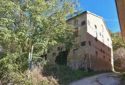 Rustico/Casale in vendita a Comunanza - foto 1