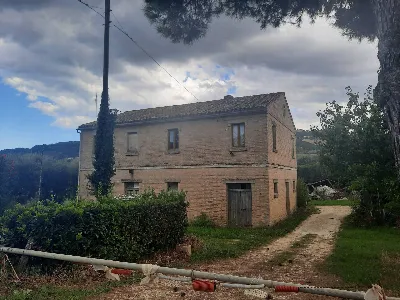 Rustico/Casale in vendita a Monterubbiano - foto 3