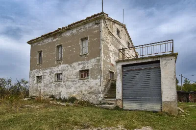 Rustico/Casale in vendita a Santa Vittoria... - foto 2