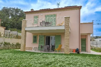 Villa in vendita a Campofilone - foto 1