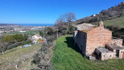 Rustico/Casale in vendita a Campofilone - foto 1