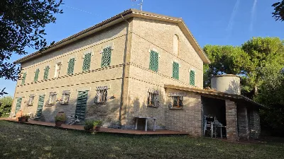 Rustico/Casale in vendita ad Altidona - foto 1