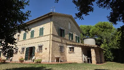 Rustico/Casale in vendita ad Altidona - foto 4