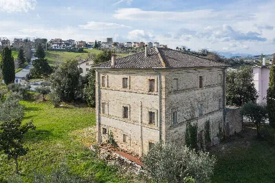 Rustico/Casale in vendita a Mogliano - foto 7